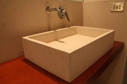 Arabescato marble bathroom – Marmi di Carrara – brown, gold (35)