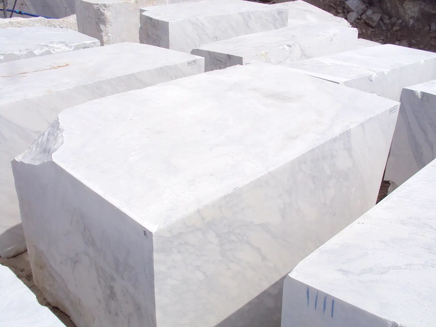 Arabescato marbre, surface de dalle – Marmi di Carrara – blanc, ivoire (4)