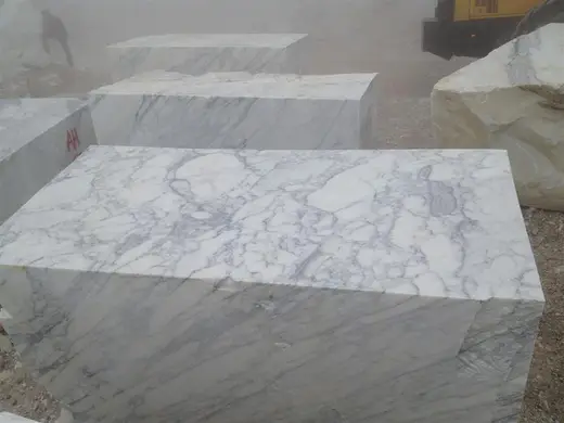 Arabescato marble quarry block – Marmi di Carrara – grey, light grey (59)
