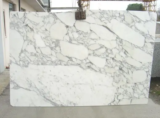 Arabescato marble staircase – Marmi di Carrara – white, light grey (79)
