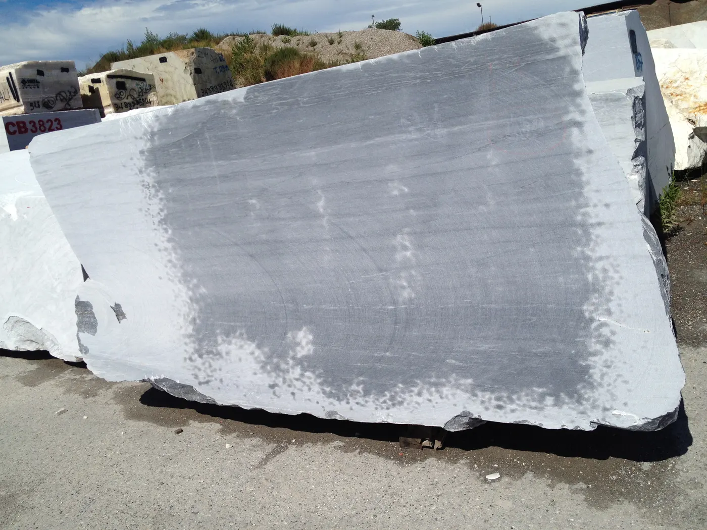 Bardiglio marble quarry block – Marmi di Carrara – light grey, grey (3)