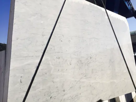 Bianco Carrara C marble slab surface – Marmi di Carrara – ivory, light grey (36)