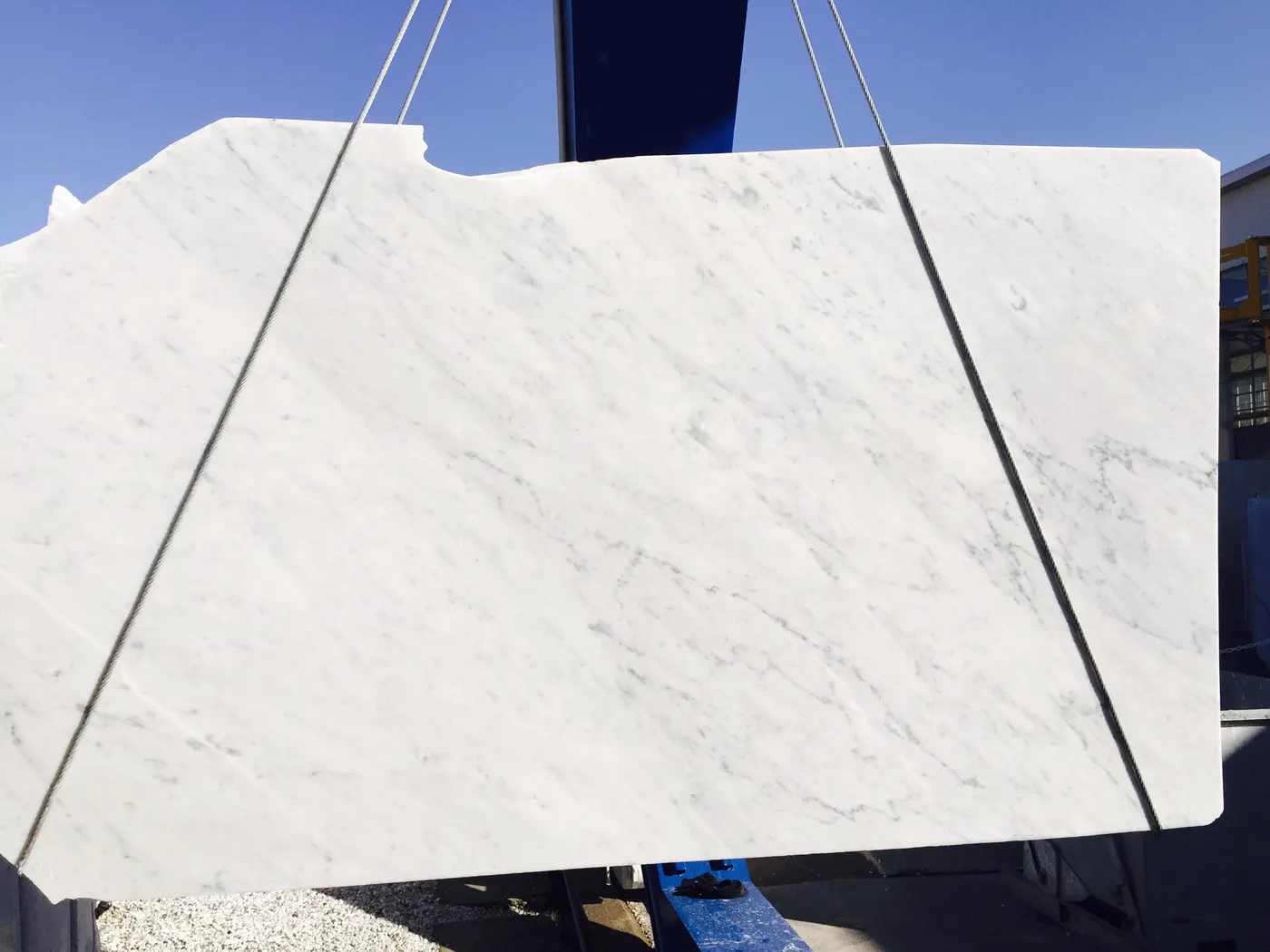 Bianco Carrara C marbre, surface de dalle – Marmi di Carrara – blanc, bleu (37)