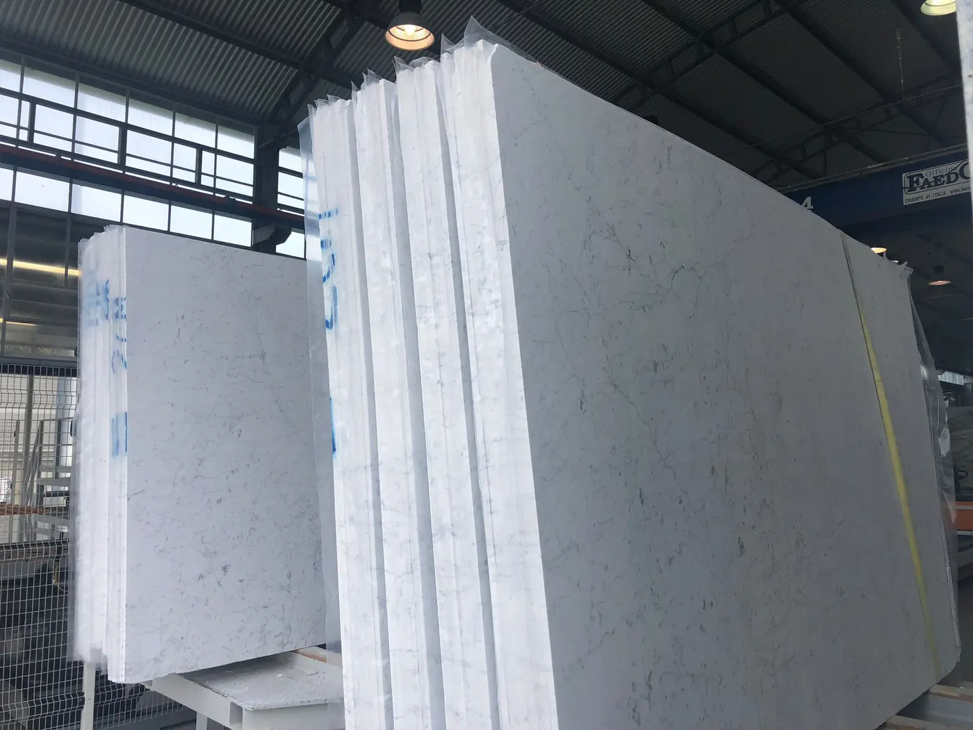 Bianco Carrara C marble slab surface – Marmi di Carrara – green, charcoal (64)