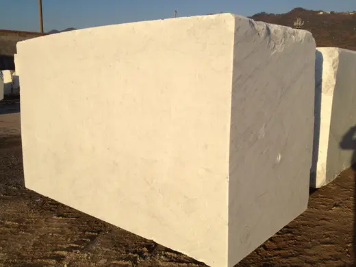 Bianco Carrara CD marble slab surface – Marmi di Carrara – ivory, grey (15)