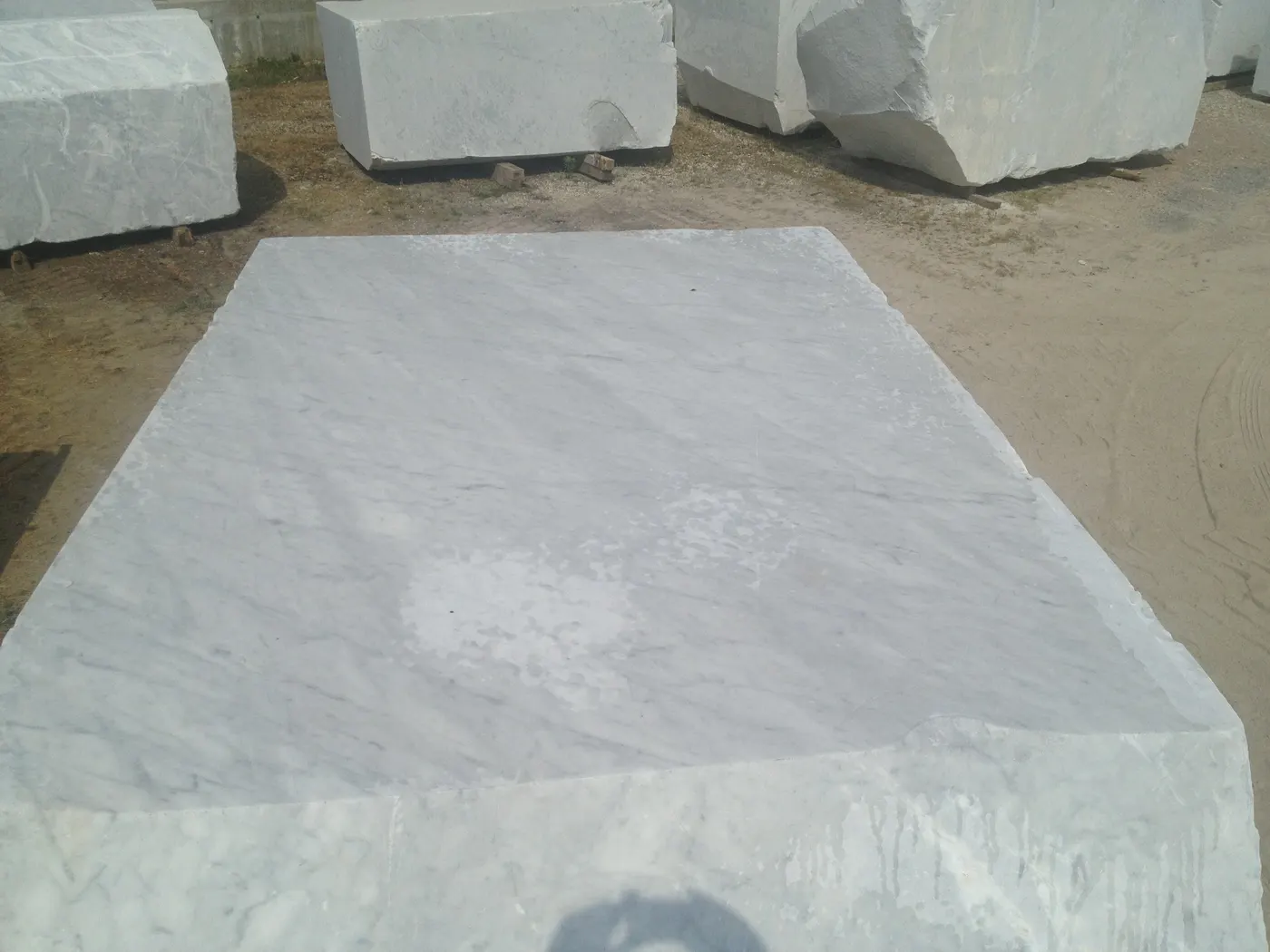 Bianco Carrara CD Marmor, Steinbruchblock – Marmi di Carrara – hellgrau, grün (21)