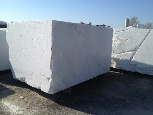 Bianco Carrara CD marble quarry block – Marmi di Carrara – light grey, violet (30)
