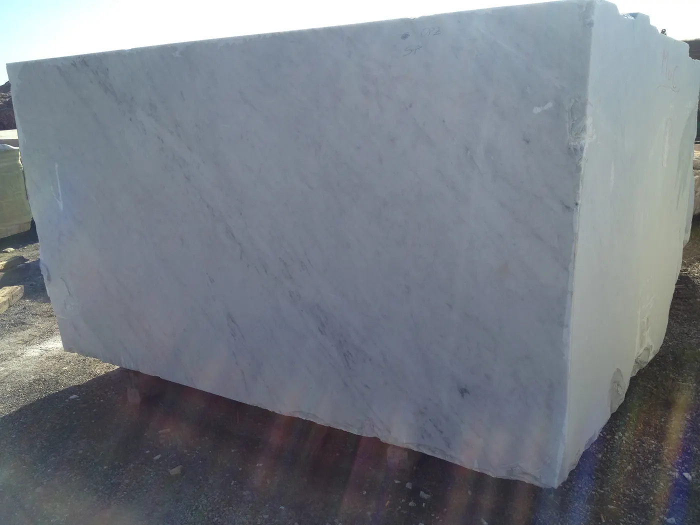 Bianco Carrara CD marble quarry block – Marmi di Carrara – grey, violet (32)
