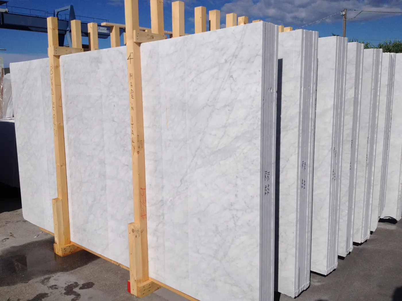 Bianco Carrara CD marmo, superficie di lastra – Marmi di Carrara – grigio chiaro, verde (4)