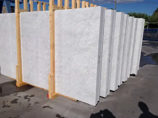 Bianco Carrara CD marble slab surface – Marmi di Carrara – light grey, charcoal (42)
