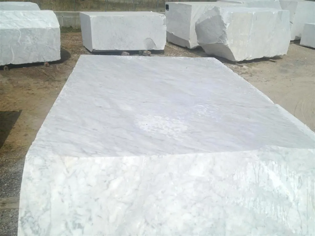 Bianco Carrara CD Marmor, Steinbruchblock – Marmi di Carrara – weiß, hellgrau (47)