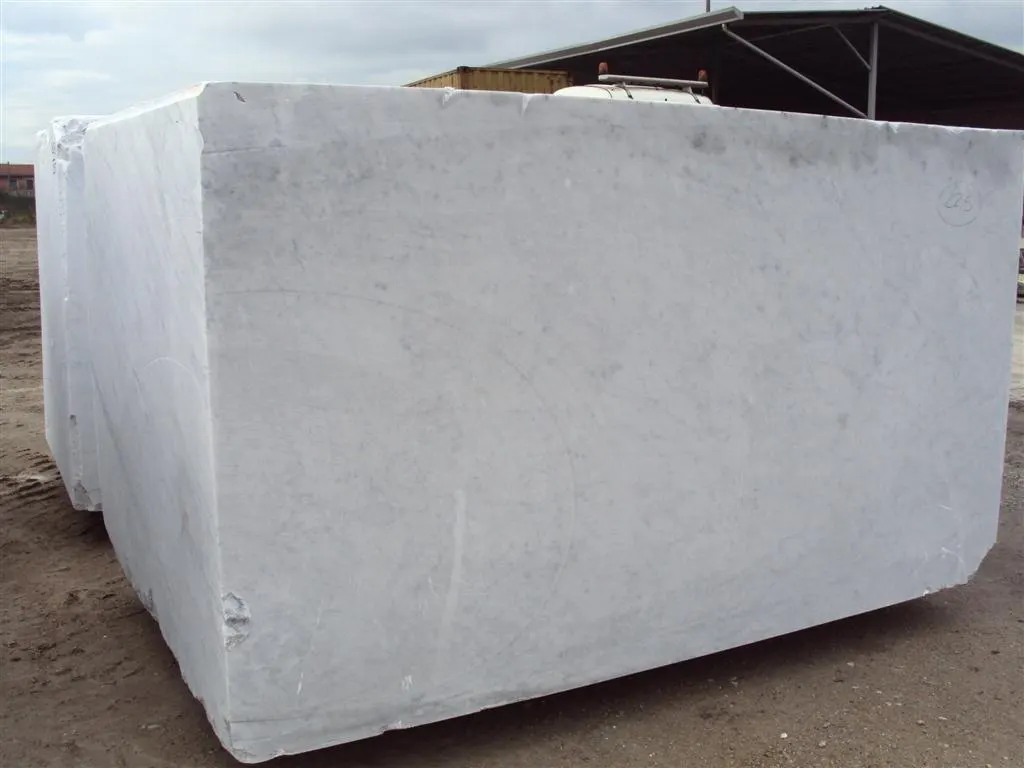 Bianco Carrara CD marble quarry block – Marmi di Carrara – light grey, charcoal (50)