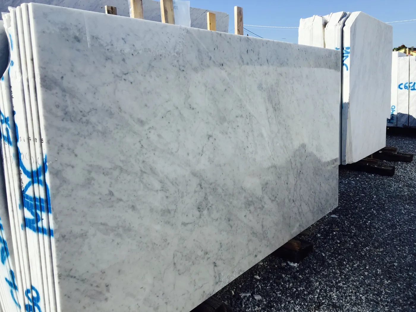 Bianco Carrara CD marble slab surface – Marmi di Carrara – light grey, grey (6)