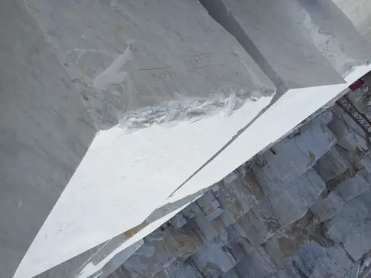 Bianco Gioia marble quarry view – Marmi di Carrara – grey, green (23)
