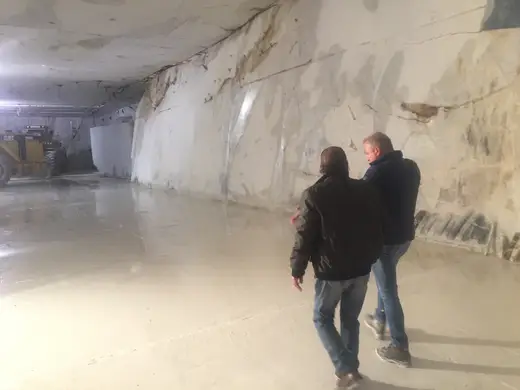 Bianco Gioia marble quarry view – Marmi di Carrara – grey, beige (30)