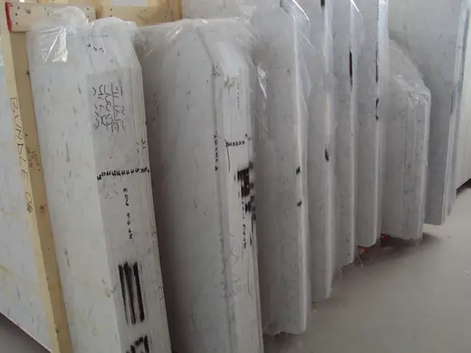 Bianco Gioia marble slab surface – Marmi di Carrara – grey, charcoal (40)