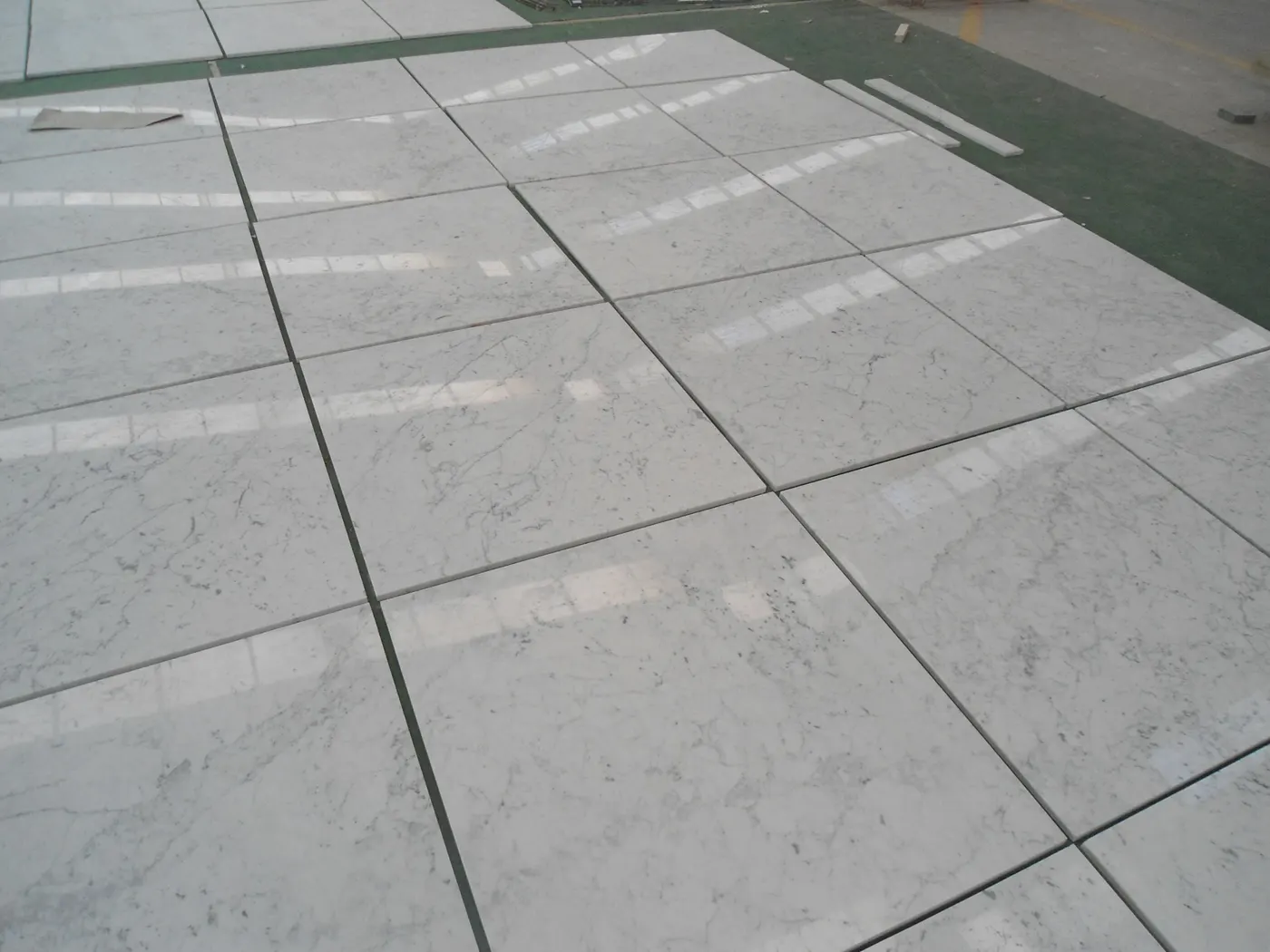Bianco Gioia marble tiles – Marmi di Carrara – light grey, grey (54)