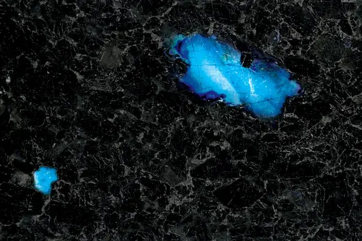 Blue Spectrolite marble slab surface – Marmi di Carrara – black, blue (1)