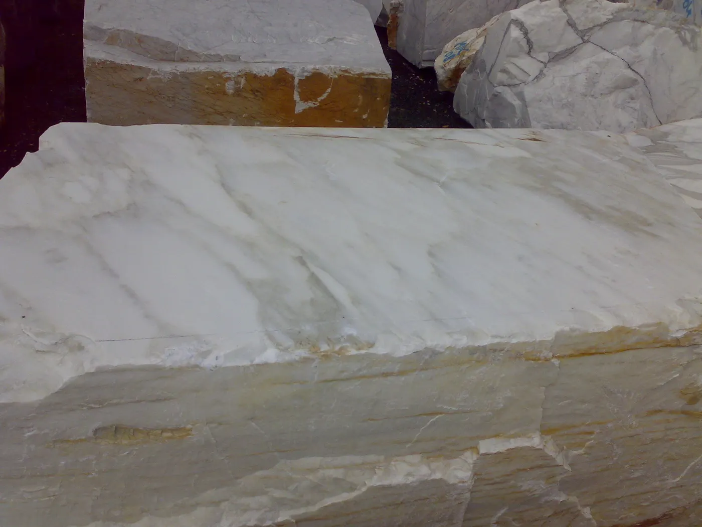 Calacatta Marmor, Steinbruchblock – Marmi di Carrara – grau, grün (21)