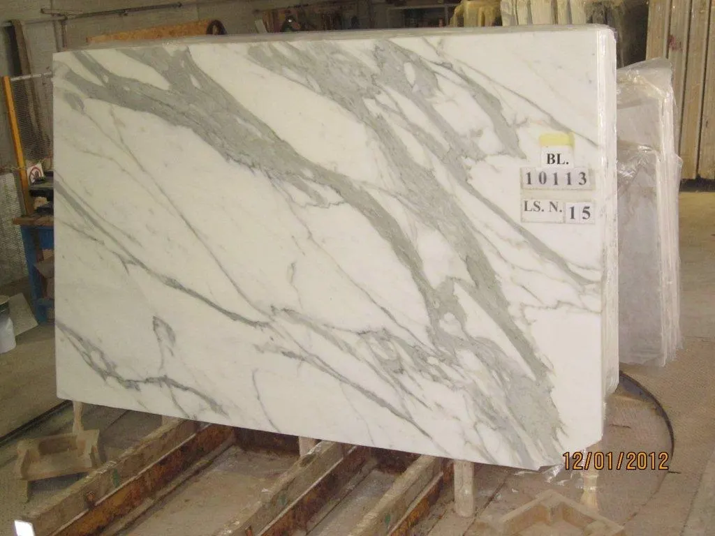 Calacatta мрамор, поверхность плиты – Marmi di Carrara – бежевый, коричневый (60)