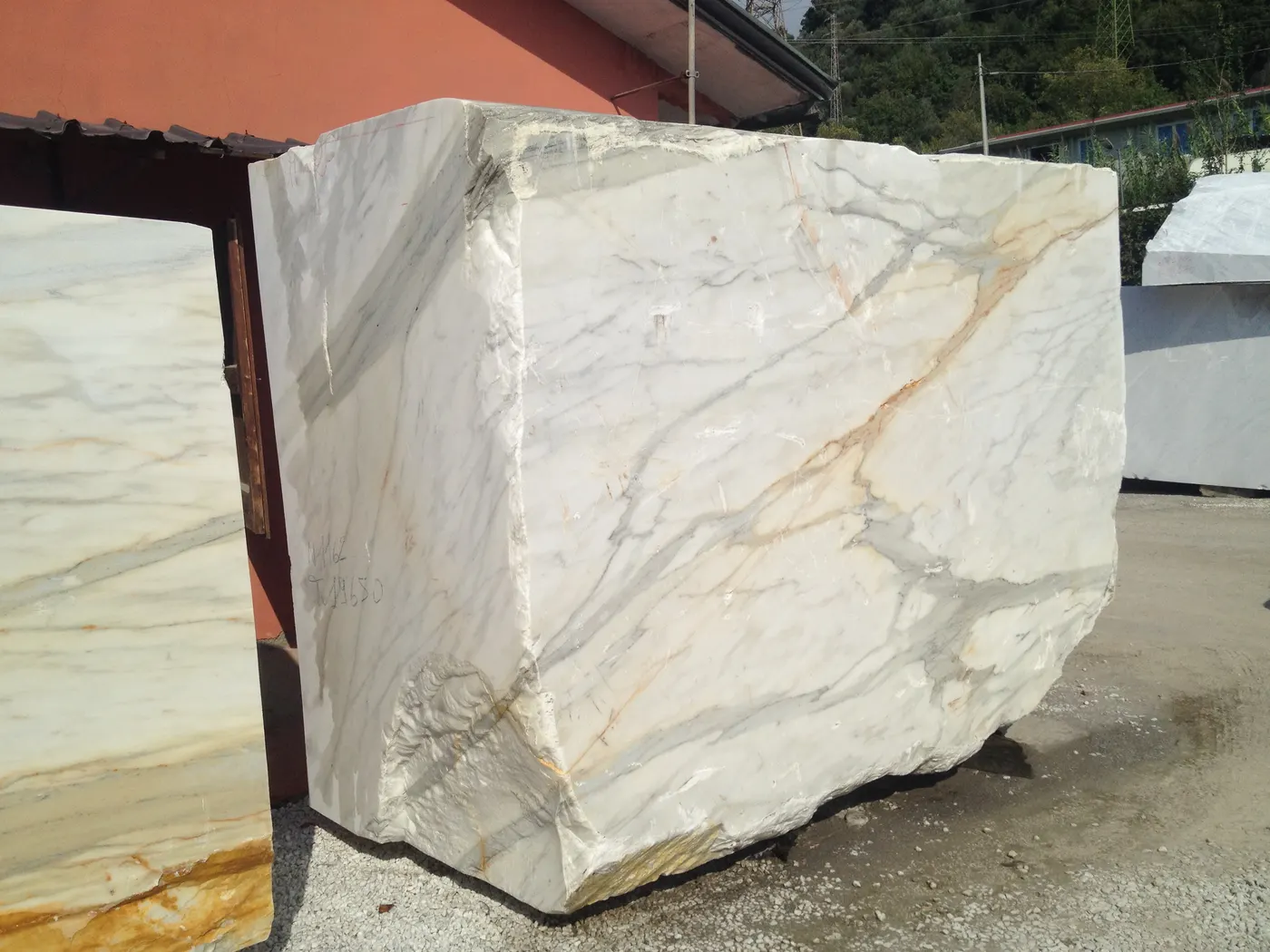 Calacatta marmo, superficie di lastra – Marmi di Carrara – avorio, grigio (7)