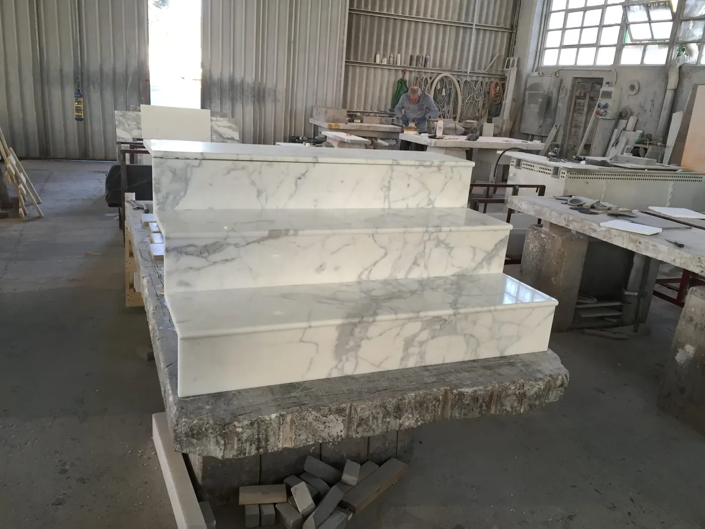 Calacatta mármol, escalera – Marmi di Carrara – antracita, gris claro (80)