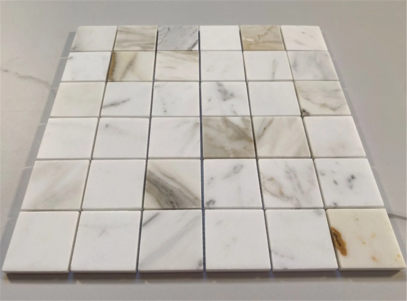Calacatta Gold мрамор, плитка – Marmi di Carrara – светло-серый, серый (72)