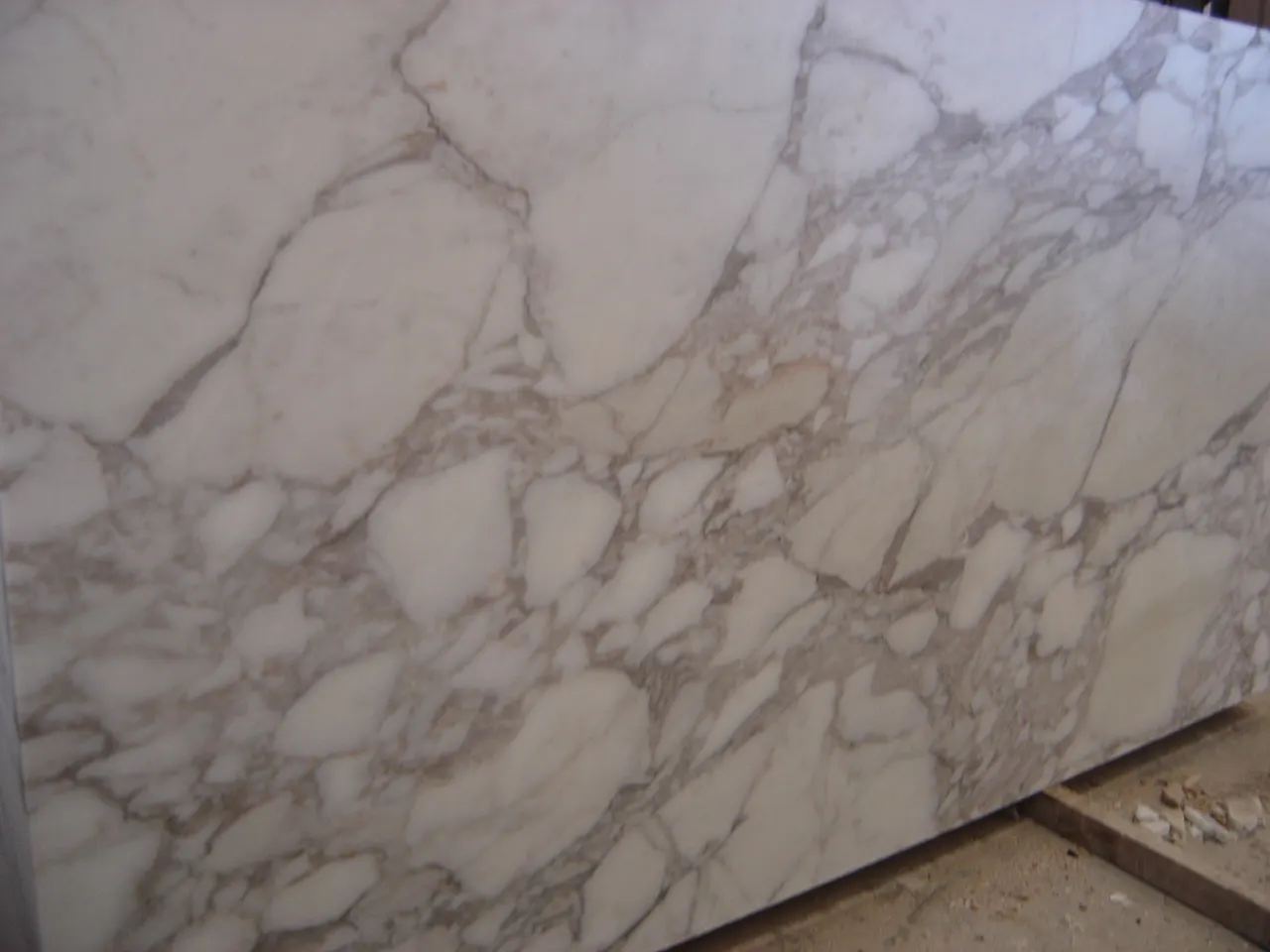Calacatta Vagli mármol, superficie de losa – Marmi di Carrara – gris, verde (1)