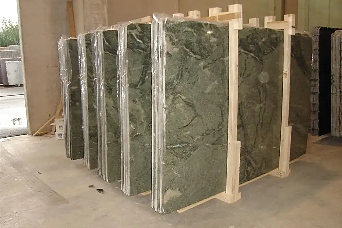 Costa Smeralda marmo, superficie di lastra – Marmi di Carrara – verde, beige (8)