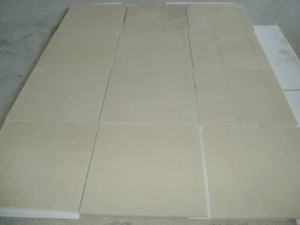 Crema calcaire, surface de dalle – Marmi di Carrara – gris, beige (32)