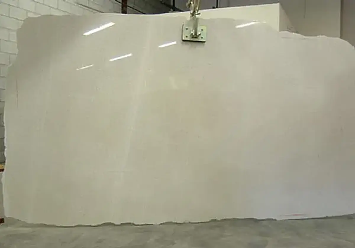 Crema calcare, superficie di lastra – Marmi di Carrara – beige, grigio (38)