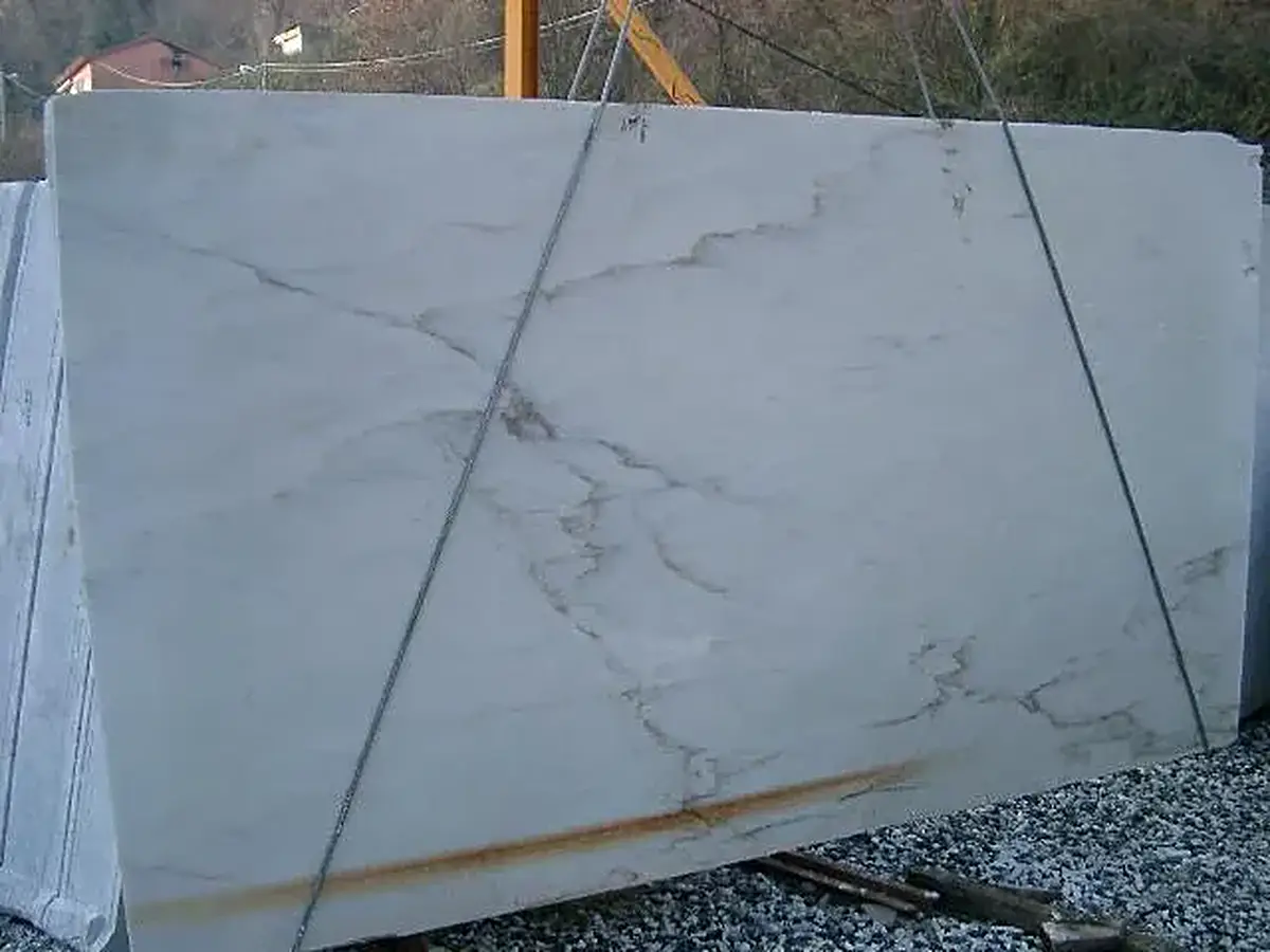 Cremo Delicato Marmor, Plattenoberfläche – Marmi di Carrara – grau, anthrazit (22)