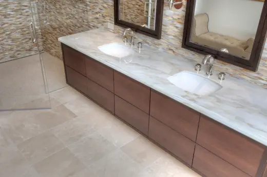 Cremo Delicato mármol, baño – Marmi di Carrara – beige, marrón (8)
