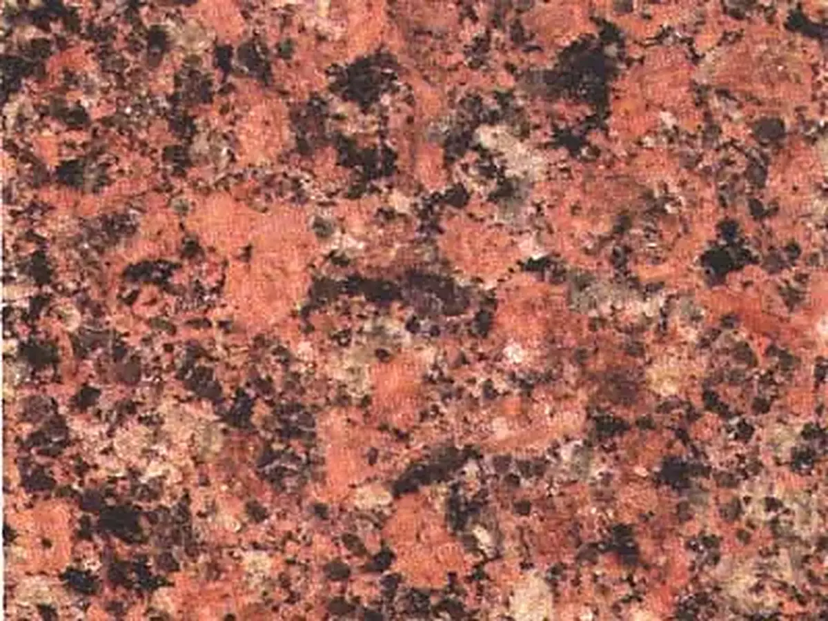G 3583 granito, campione lucido – Marmi di Carrara – oro, rosso ruggine (1)