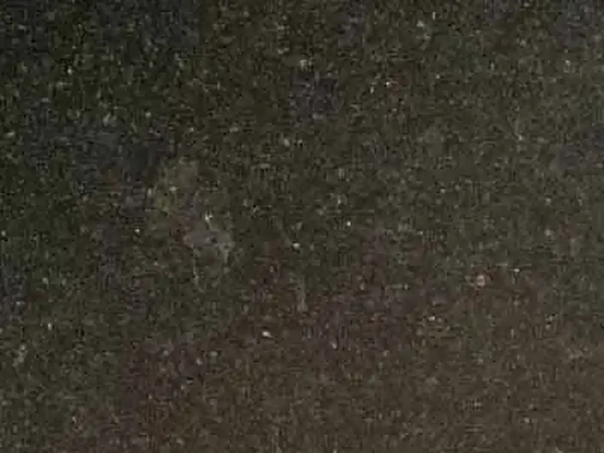 Gabbro granito, campione lucido – Marmi di Carrara – antracite, nero (1)