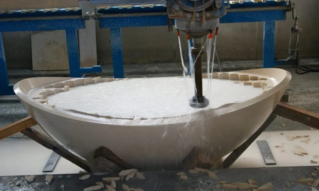 Baño en piedra natural – Marmi di Carrara