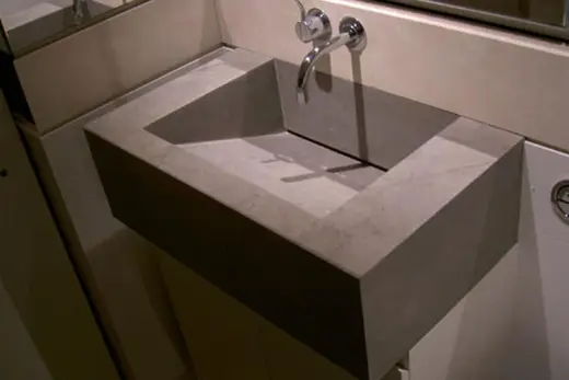 Bagno in pietra naturale – Marmi di Carrara