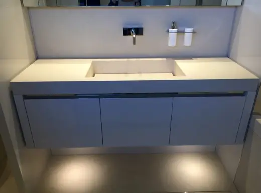 Bagno in pietra naturale – Marmi di Carrara