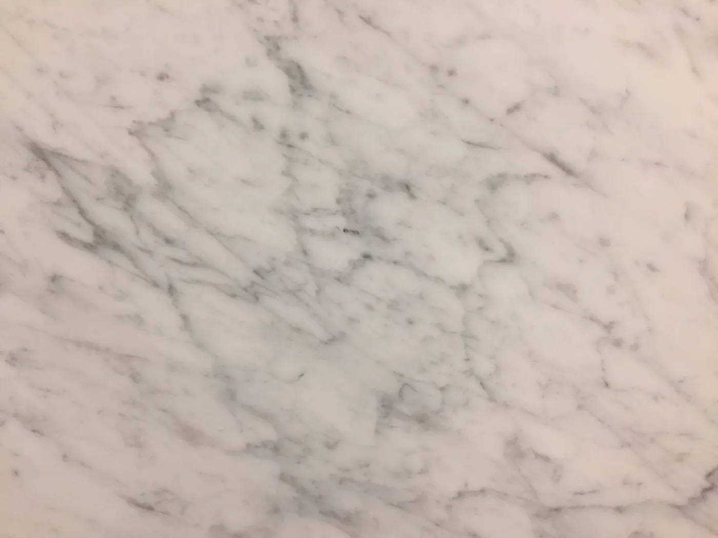 Bathroom in natural stone – Marmi di Carrara