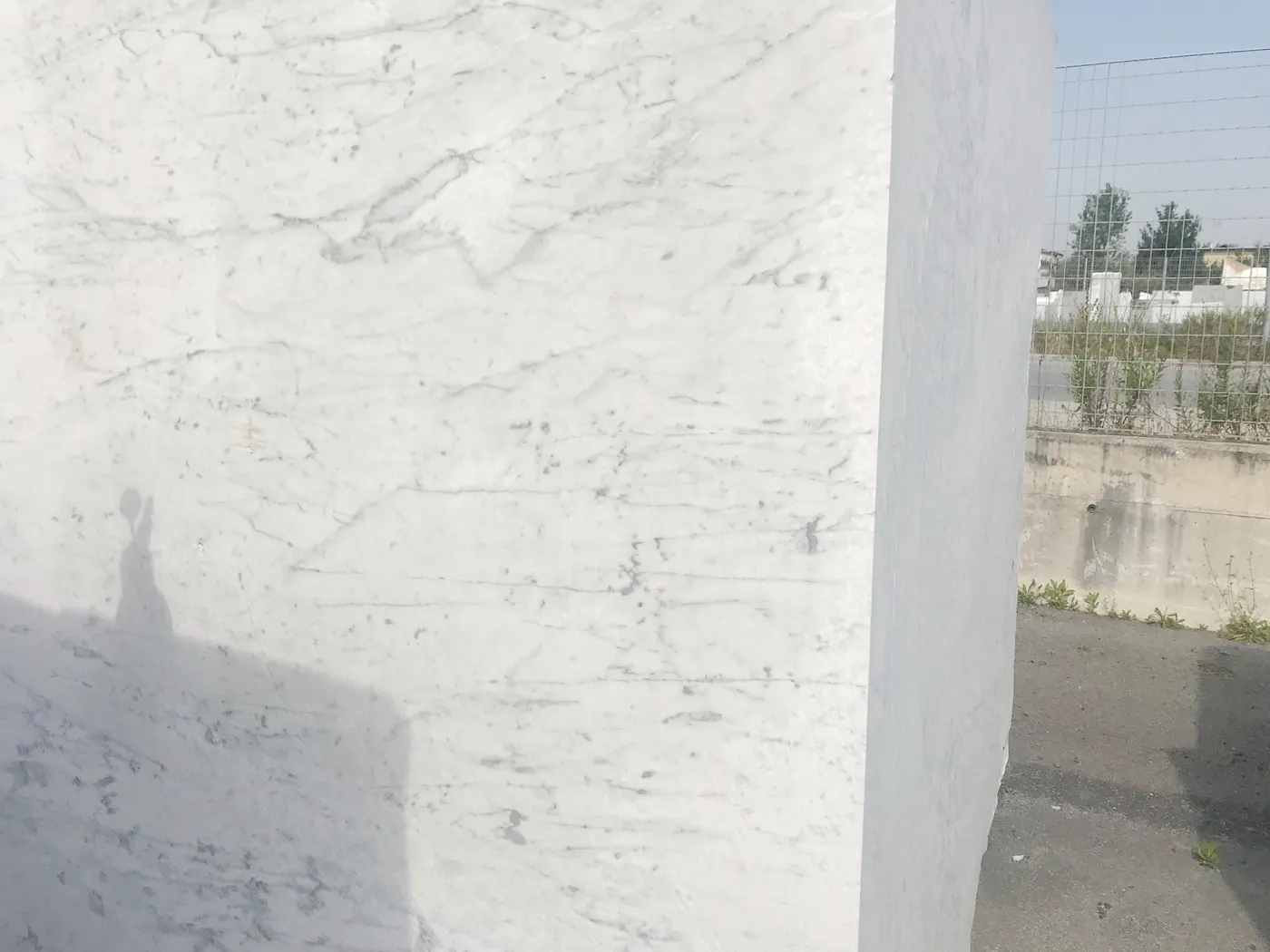 Bloc de carrière en pierre naturelle – Marmi di Carrara