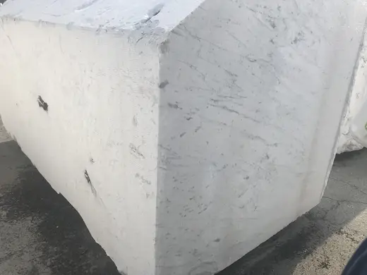 Blocco di cava in pietra naturale – Marmi di Carrara