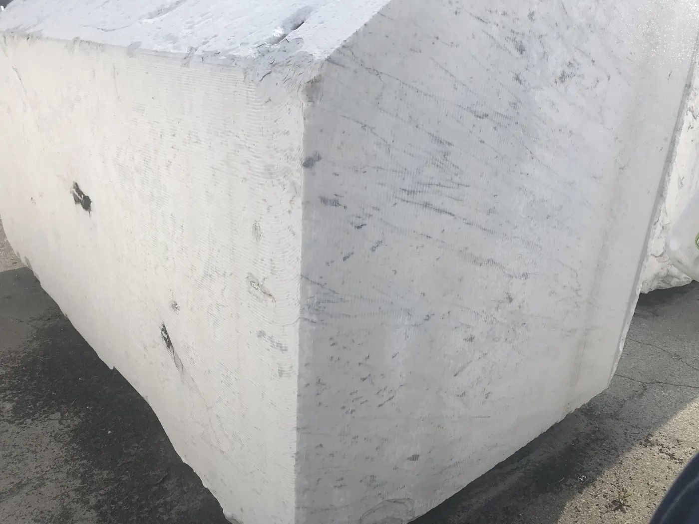 Quarry block in natural stone – Marmi di Carrara