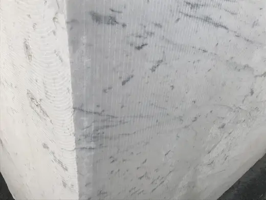 Blocco di cava in pietra naturale – Marmi di Carrara