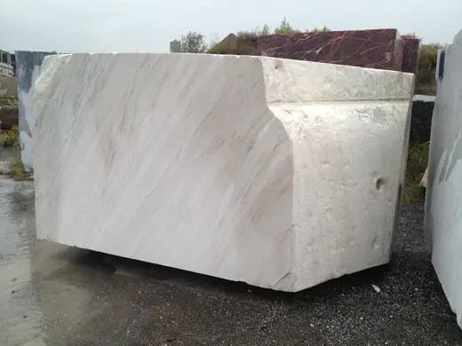 Blocco di cava in pietra naturale – Marmi di Carrara