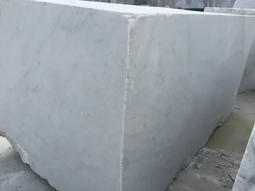 Blocco di cava in pietra naturale – Marmi di Carrara