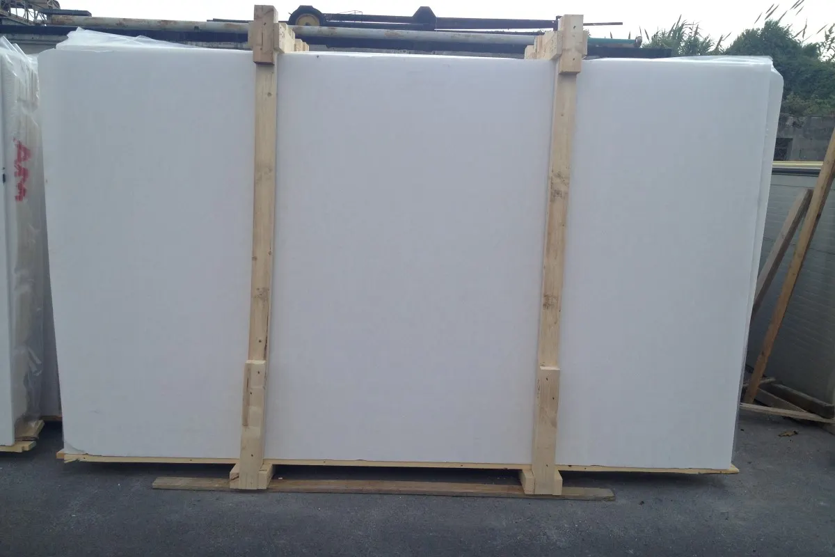 Quarry block in natural stone – Marmi di Carrara