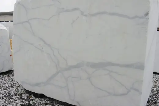 Blocco di cava in pietra naturale – Marmi di Carrara