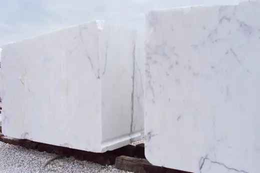 Blocco di cava in pietra naturale – Marmi di Carrara