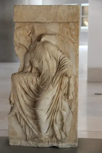 Surface detail: Athens Acropolis Museum Marble Balustrade Slab from Temple of Athena Nike, 420-410 BC (284