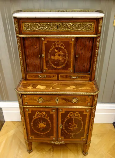 Surface detail: Toilet and writing-cabinet, France, c. 1776-1780, oak, pearwood, walnut, veneered with var